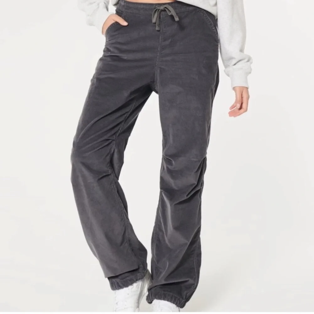 Hollister Corduroy Adjustable Rise Parachute Baggy Jogger Pants Size Large NWT - Picture 1 of 12